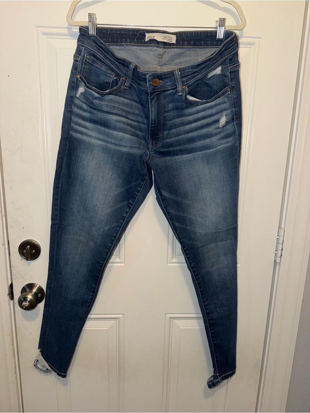 Women's Dark Wash Skinny Jeans - Blue
